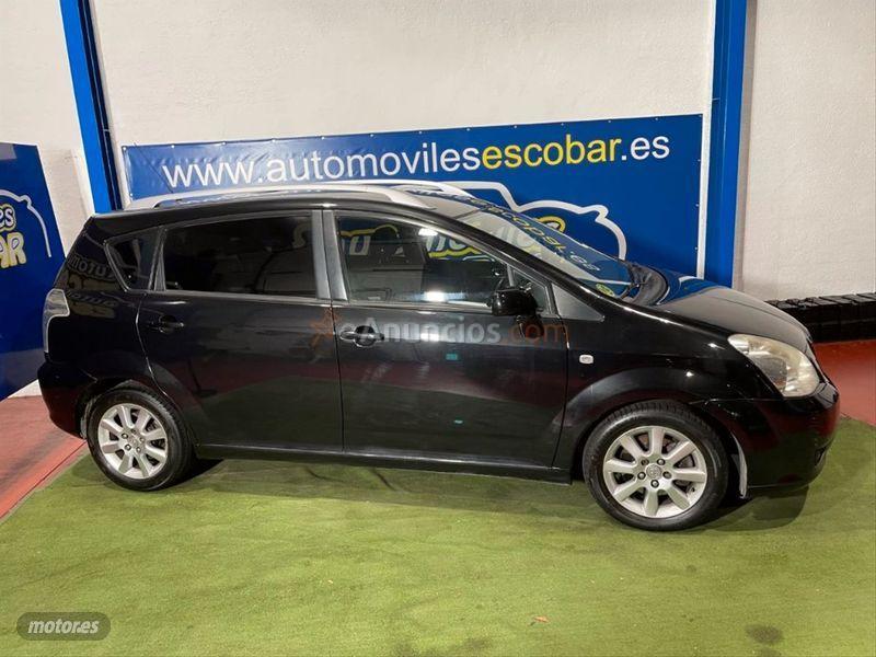 Toyota Corolla Verso 2.2 D4D 136cv Sol de 2006 con 263.911 Km por 3.500 EUR. en Madrid