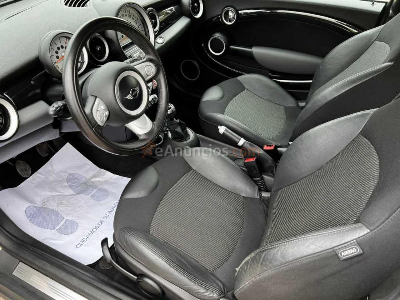 MINI Cooper D 110cv 6 vel. 