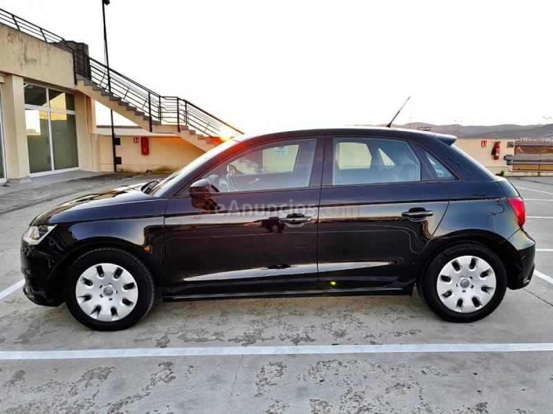 Audi A1  Sportback 1.4 TDi 90cv 5 PUERTAS  5 PLAZAS 