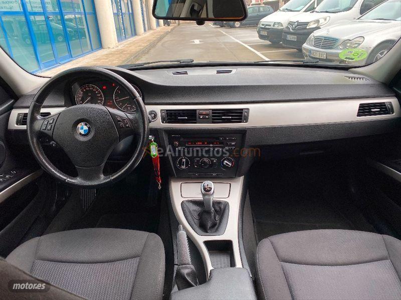 BMW Serie 3 318I TOURING de 2010 con 199.000 Km por 9.990 EUR. en Madrid