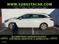 Opel Astra 1.6 CDTi 81kW 110CV Business  ST de 2017 con 138.953 Km por 9.600 EUR. en Malaga