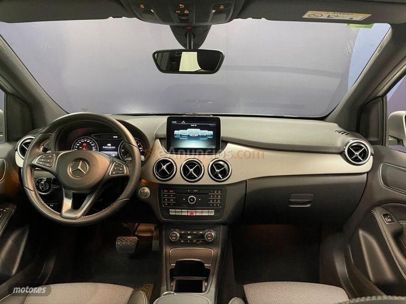 Mercedes Clase B B 200 d de 2016 con 6.800 Km por 25.800 EUR. en Pontevedra