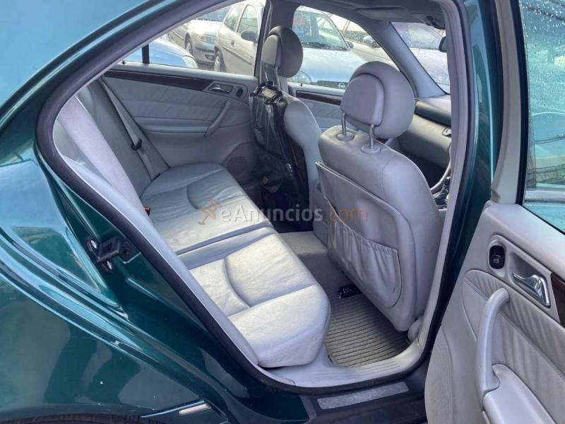 Mercedes Clase C c220 cdi  