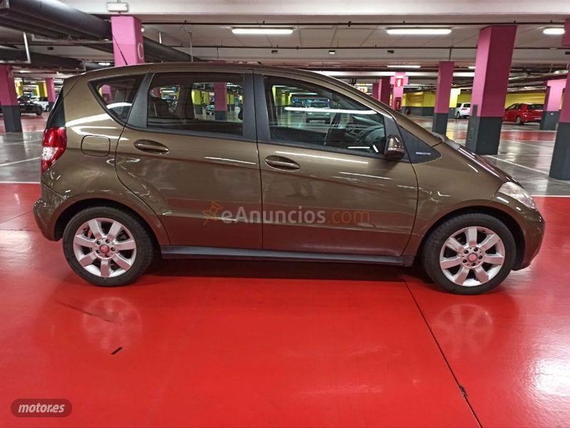 Mercedes Clase A A 160 de 2010 con 189.000 Km por 5.490 EUR. en Madrid