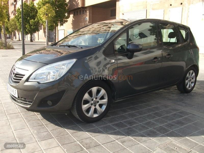Opel Meriva 1.4I 120CV de 2012 con 90.000 Km por 6.750 EUR. en Valencia