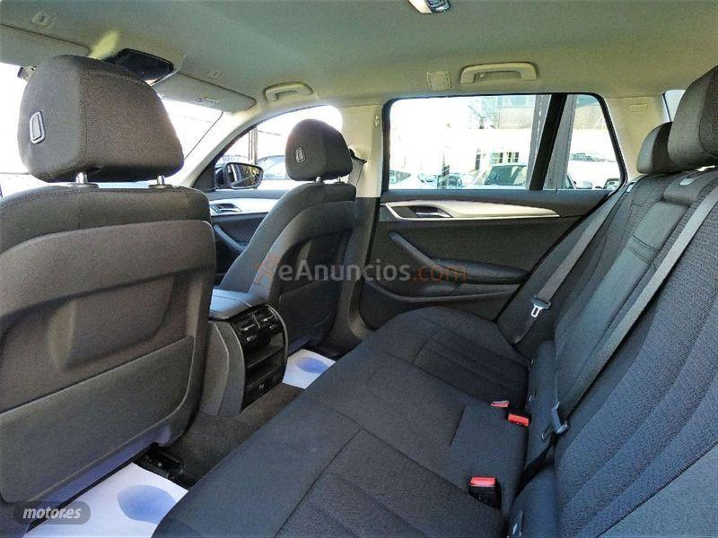 BMW Serie 5 520dA Touring de 2017 con 62.000 Km por 31.990 EUR. en Madrid