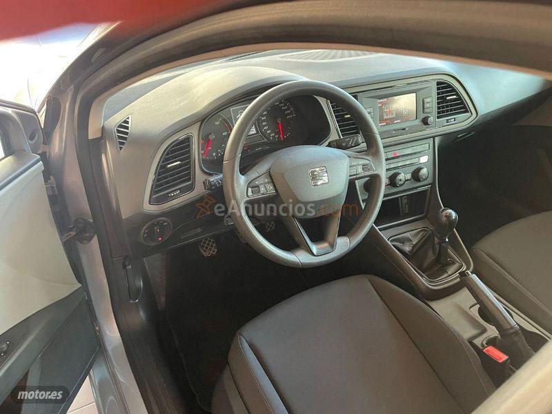 Seat Leon ST 1.6 TDI 85kW 115CV StSp Reference de 2018 con 69.999 Km por 14.900 EUR. en Malaga