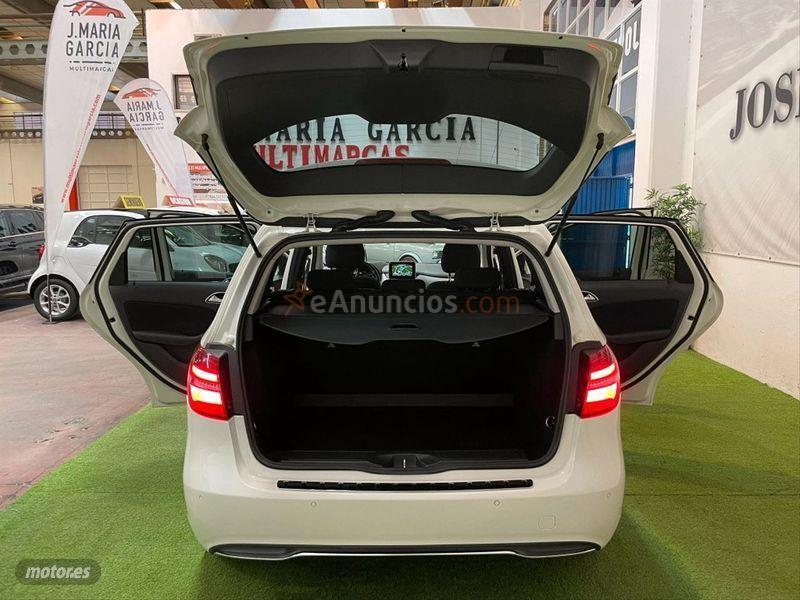 Mercedes Clase B B 180 d Urban de 2016 con 198.000 Km por 14.990 EUR. en Sevilla