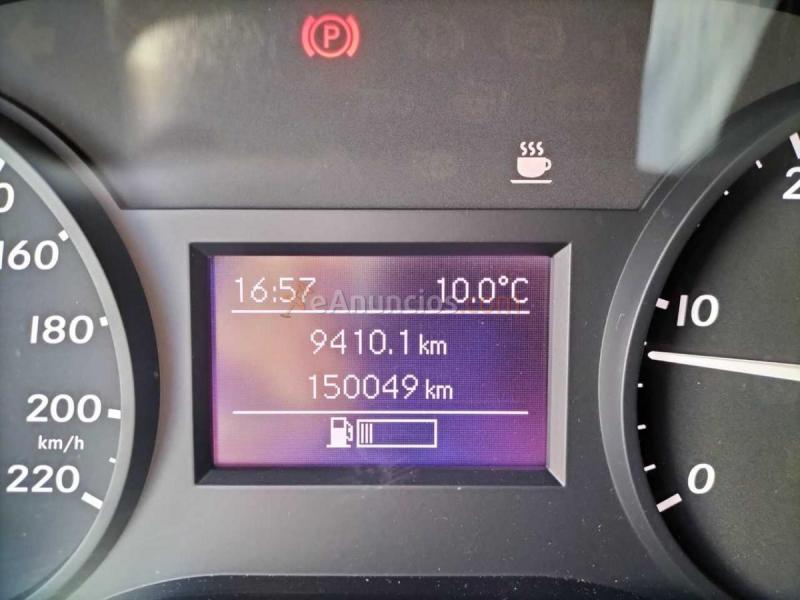 Mercedes Vito 114 CDI TOURER LARGA 9 PLAZAS 