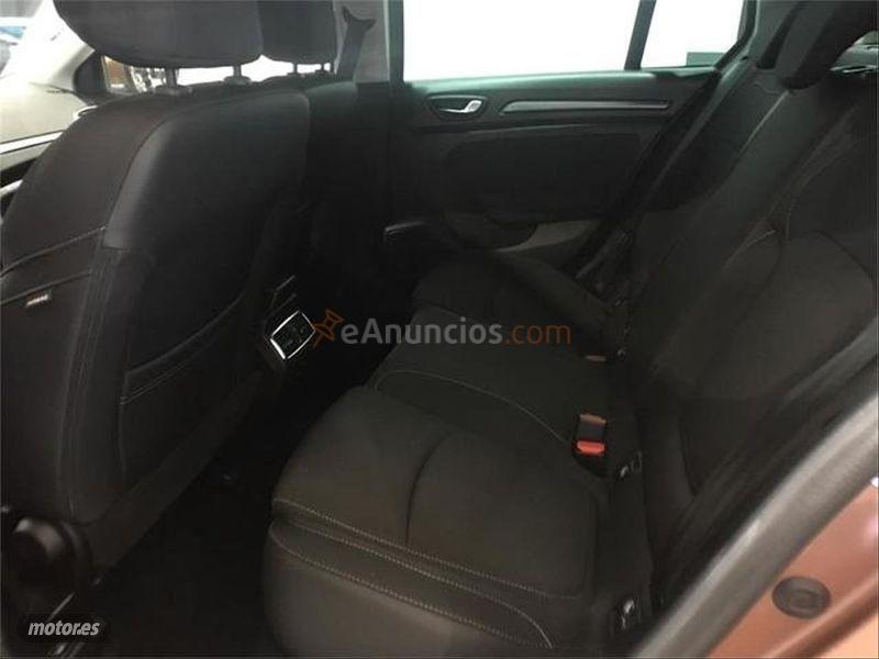 Renault Megane S.T. Intens TCe 85 kW 115CV de 2020 con 4.252 Km por 20.500 EUR. en Barcelona