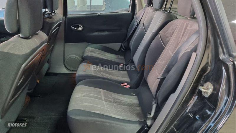 Renault Scenic CONFORT DYNAMIQUE 1.9DCI de 2005 con 128.000 Km por 3.950 EUR. en Malaga