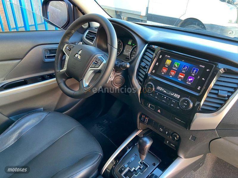 Mitsubishi L 200 DC 300 DID Kaiteki Auto de 2017 con 28.990 Km por 28.990 EUR. en Madrid