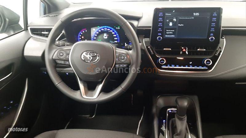 Toyota Corolla 1.8 125H ACTIVE TECH ECVT TOU SPORT de 2020 con 4.690 Km por 22.690 EUR. en Madrid