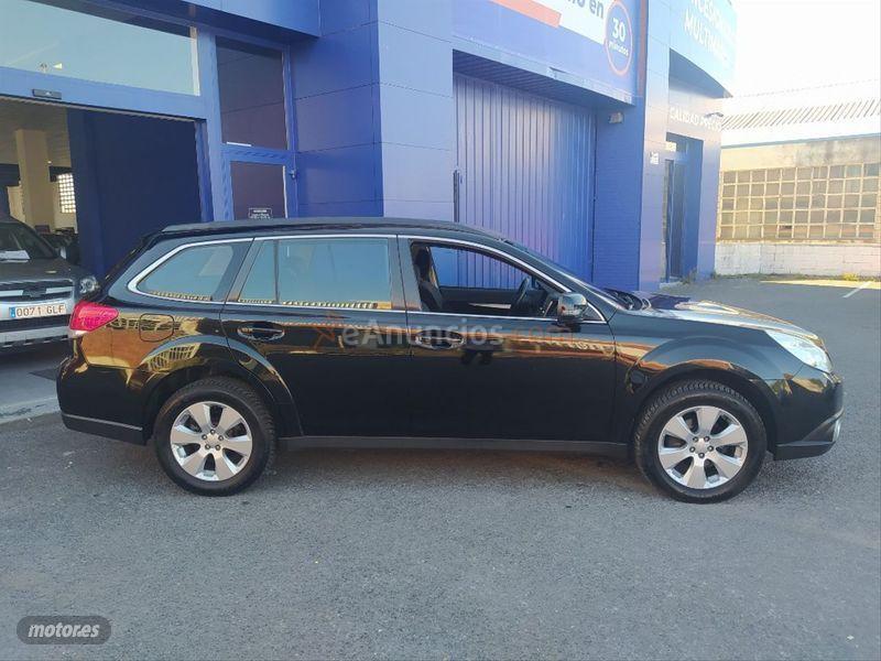 Subaru Outback 2.0 Diesel Premium de 2010 con 240.000 Km por 6.490 EUR. en Vizcaya