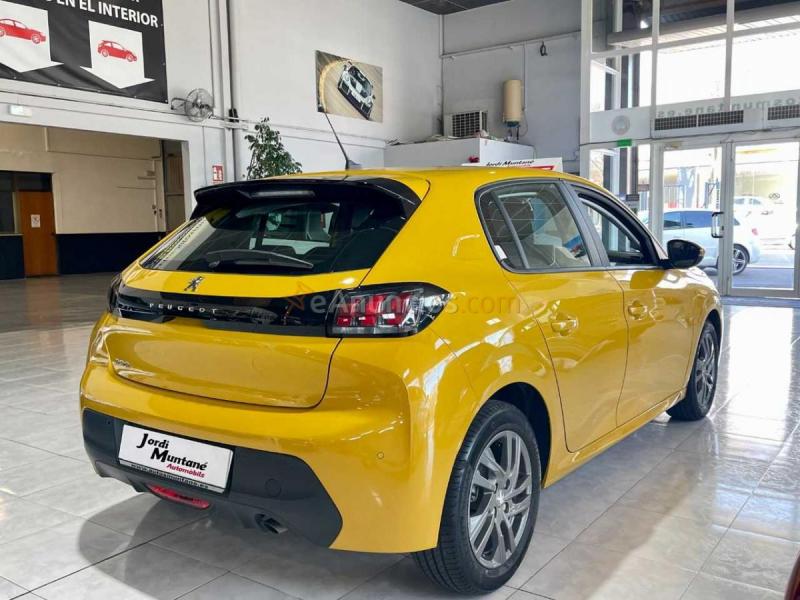 Peugeot 208 1.2 Puretech.- ACTIVE .- Pack 100CV .- Solo 5.102KM.- Entrega inmediata - Año 25-03-2021 .- COMO NUEVO .-