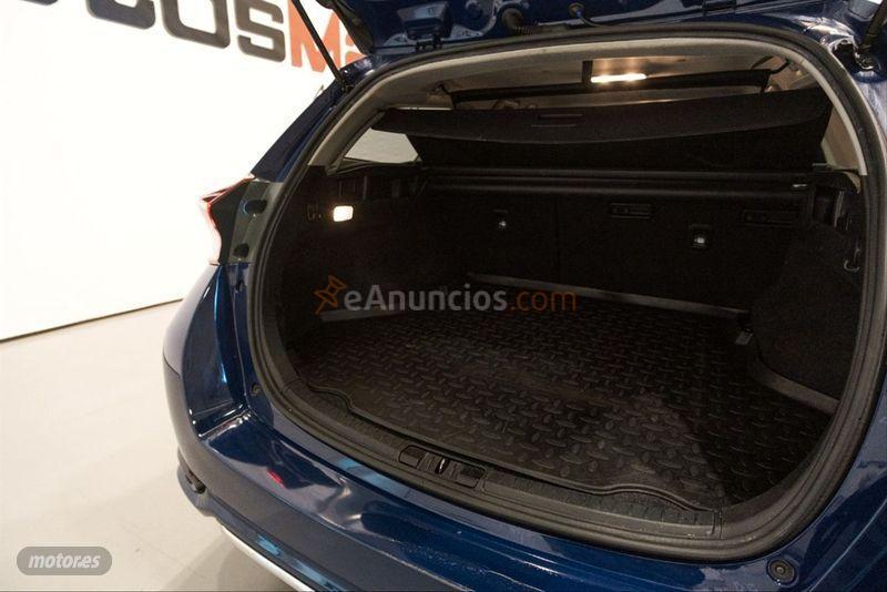 Toyota Auris 1.8 140H Advance Touring Sports de 2017 con 84.887 Km por 15.790 EUR. en Madrid