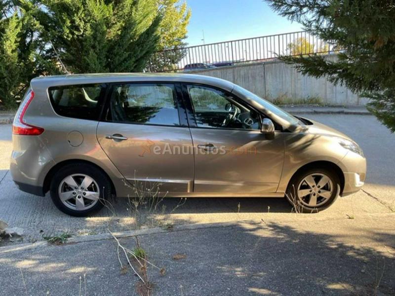 Renault Grand Scénic 1.5 DCI 