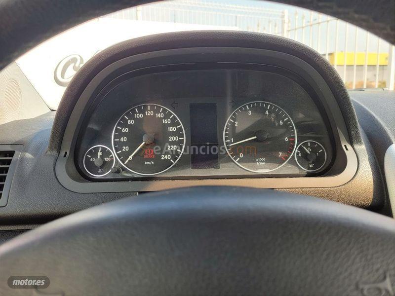 Mercedes Clase A A 150 AVANTGARDE de 2006 con 56.000 Km por 4.990 EUR. en Alicante