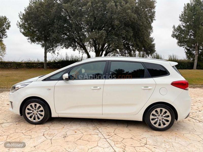 Kia Carens 1.7 CRDi VGT 115cv Concept 5pl de 2014 con 198.000 Km por 8.999 EUR. en Madrid