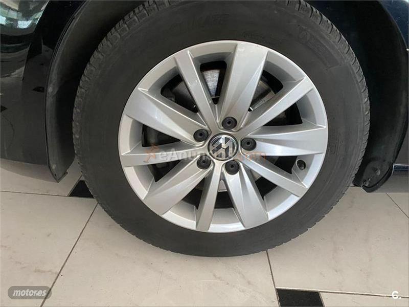 Volkswagen Passat Variant 2.0 TDI 140 Advance BMotion Tech de 2012 con 175.000 Km por 8.499 EUR. en Madrid