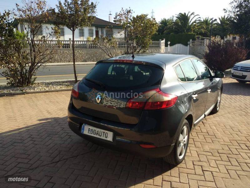 Renault Megane Sport Tourer Dynamique 1.5dCi 105cv eco2 de 2009 con 153.000 Km por 6.450 EUR. en Granada