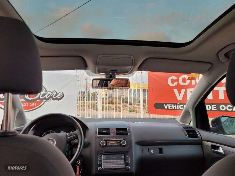 Volkswagen Touran 1.6 TDI 90cv Edition de 2010 con 180.000 Km por 9.490 EUR. en Alicante
