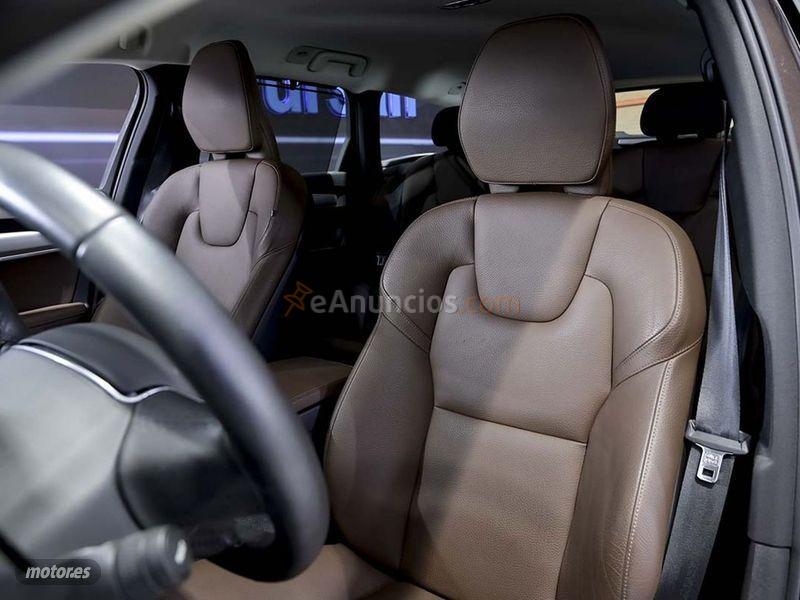 Volvo V 90 2.0 D3 Momentum de 2020 con 52.608 Km por 27.990 EUR. en Madrid
