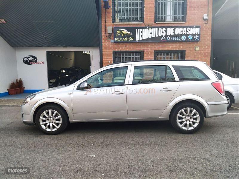 Opel Astra 1.9 CDTi Cosmo 120 CV SW de 2005 con 250.000 Km por 2.490 EUR. en Madrid