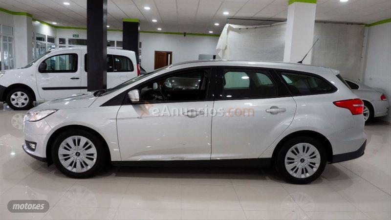 Ford Focus 1.5 TDCi E6 95cv Trend Sportbreak de 2016 con 164.878 Km por 7.700 EUR. en Badajoz