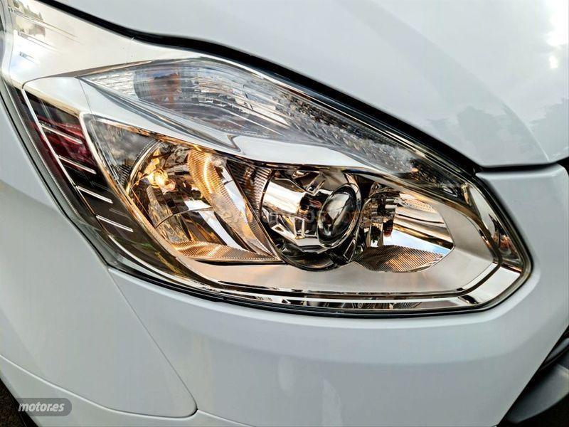 Ford Tourneo 2.0 TDCI 96kW 130CV L1 Trend de 2018 con 49.000 Km por 25.990 EUR. en Las Palmas