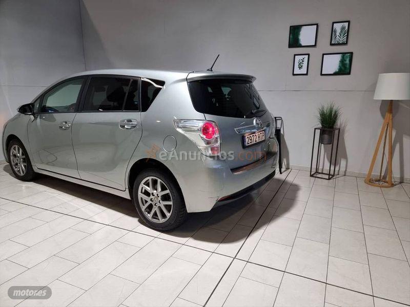 Toyota Verso 120D Comfort 5pl. de 2014 con 76.820 Km por 12.500 EUR. en Sevilla