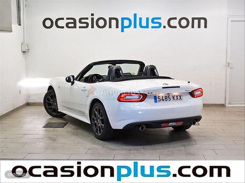 Fiat 124 Spider 124 Spider Lusso de 2019 con 3.797 Km por 23.900 EUR. en Alicante