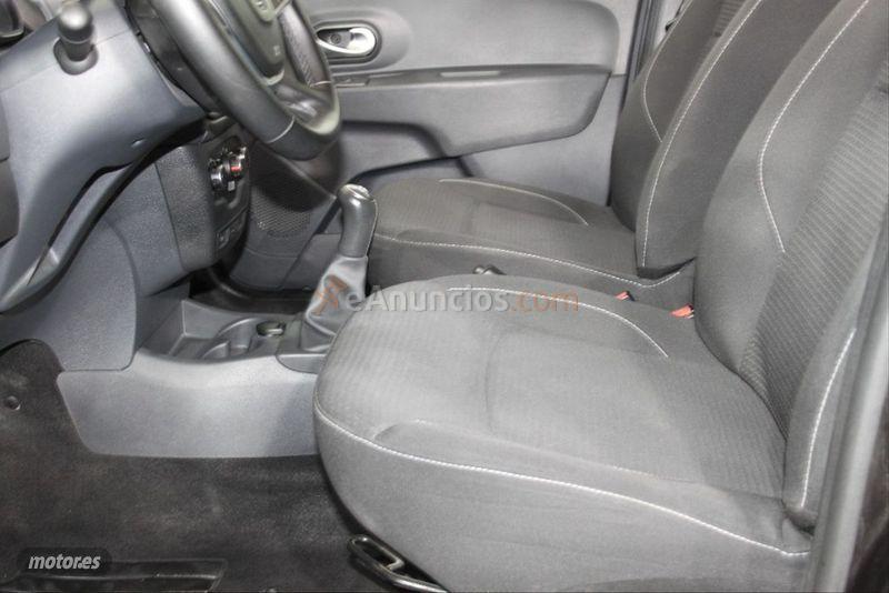 Dacia Lodgy Laureate TCE 85kW 115CV 7Pl 2017 de 2017 con 81.000 Km por 14.500 EUR. en Madrid