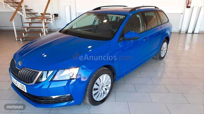 Skoda Octavia Combi 1.6 TDI CR 85KW 115CV Ambition de 2019 con 48.440 Km por 17.400 EUR. en Palencia
