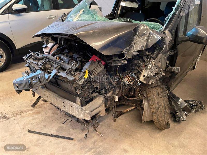 Ford Tourneo Courier 1.0 EcoBoost 74kW 100CV Titanium de 2020 con 15.200 Km por 2.400 EUR. en Lleida