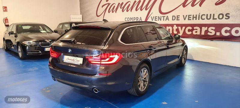 BMW Serie 5 530dA xDrive Touring de 2019 con 23.000 Km por 39.900 EUR. en Castellon