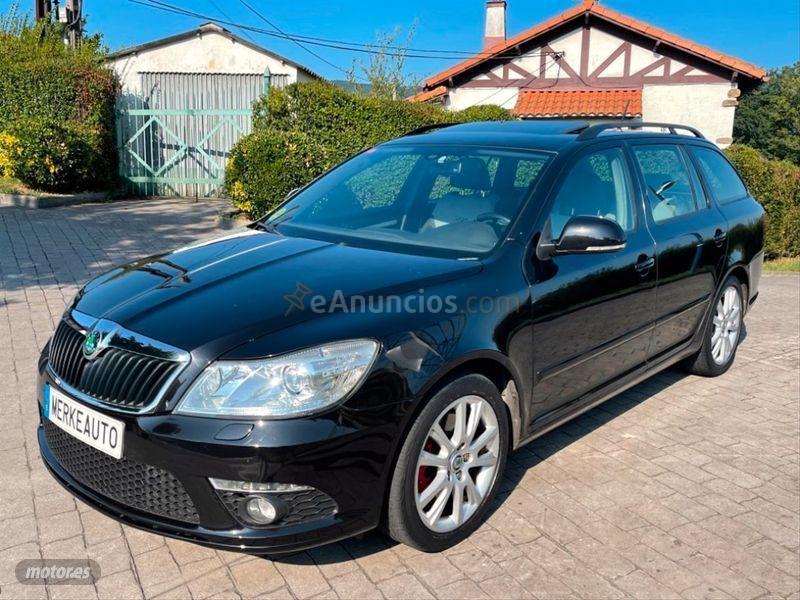 Skoda Octavia Combi 2.0 TDI DPF RS de 2011 con 157.000 Km por 10.500 EUR. en Guipuzcoa