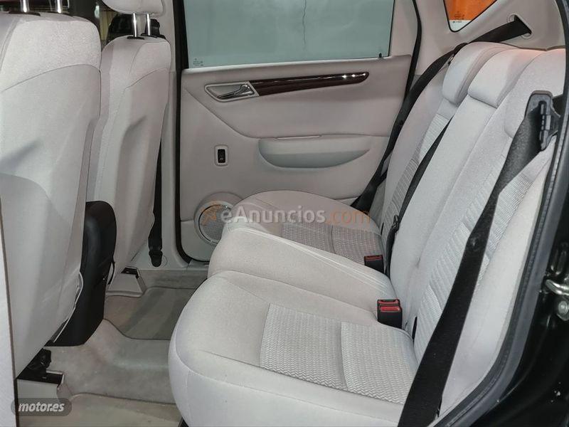 Mercedes Clase A A 170 ELEGANCE de 2006 con 30.000 Km por 8.500 EUR. en Madrid