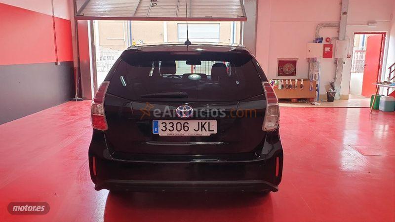 Toyota Prius Executive de 2016 con 89.000 Km por 19.650 EUR. en Madrid