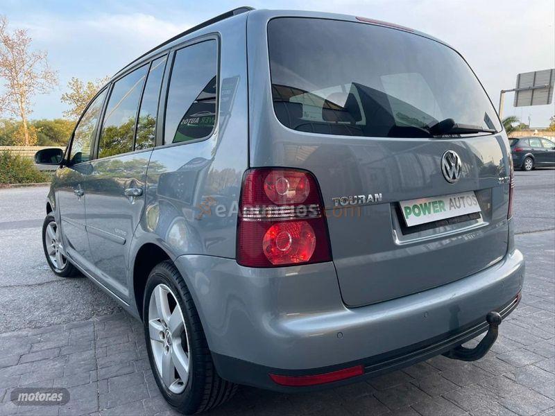 Volkswagen Touran 2.0 TDI 140 Highline de 2008 con 178.000 Km por 8.500 EUR. en Malaga