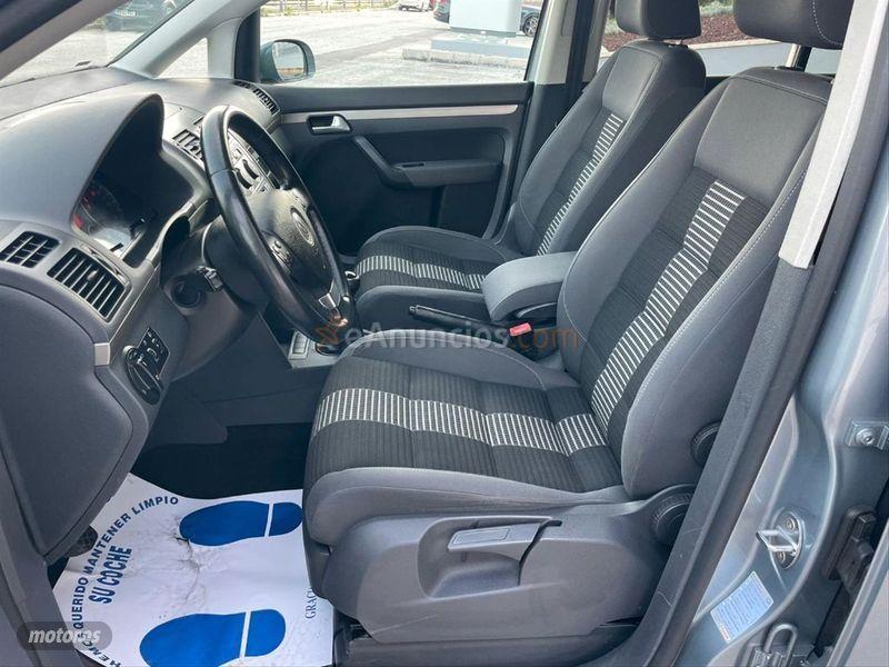 Volkswagen Touran 2.0 TDI 140 Highline de 2008 con 178.000 Km por 8.500 EUR. en Malaga