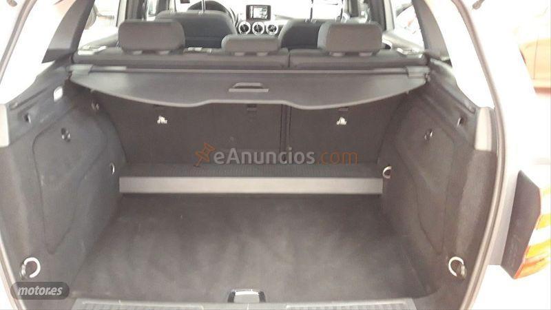 Mercedes Clase B B 200 CDI de 2014 con 159.000 Km por 14.900 EUR. en Alicante