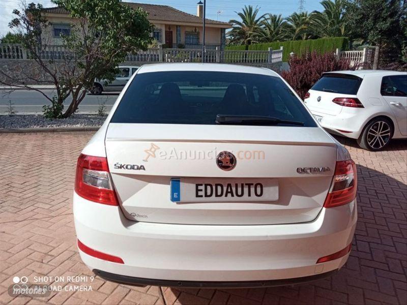 Skoda Octavia Combi 1.6 TDI 81KW 110cv Like de 2016 con 57.000 Km por 16.500 EUR. en Granada