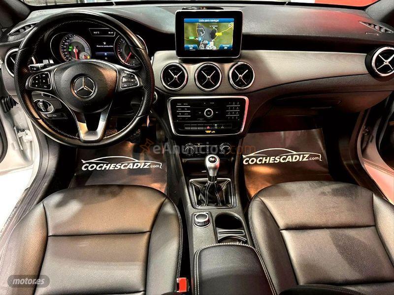 Mercedes Clase CLA CLA 200 d Shooting Brake de 2016 con 102.000 Km por 20.900 EUR. en Cadiz