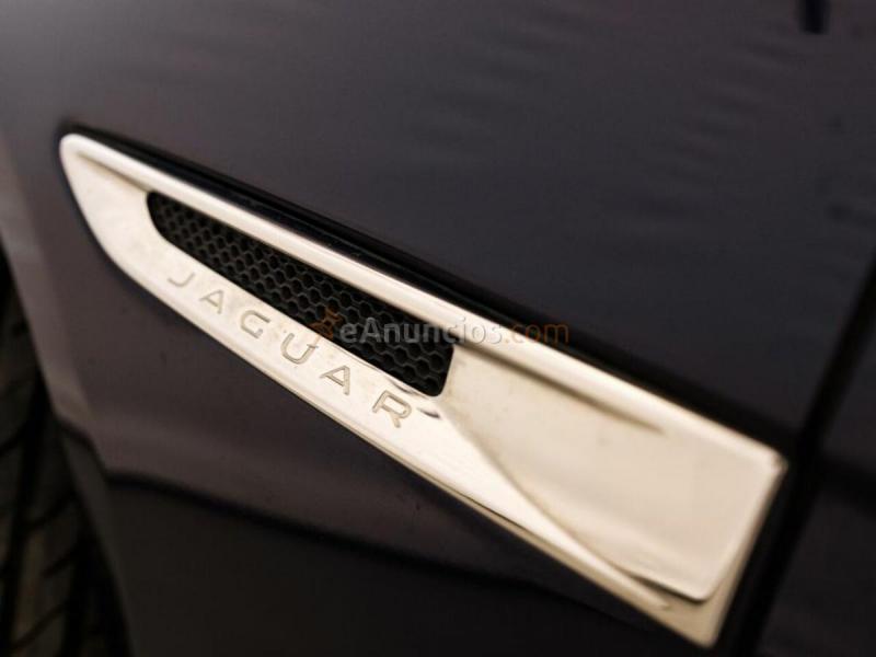 Jaguar XF 2.0D 120kW (163CV) Pure