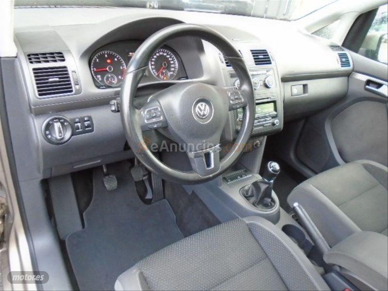 Volkswagen Touran 1.6 TDI 105cv Advance Bluemotion Tech de 2013 con 188.000 Km por 10.990 EUR. en Vizcaya