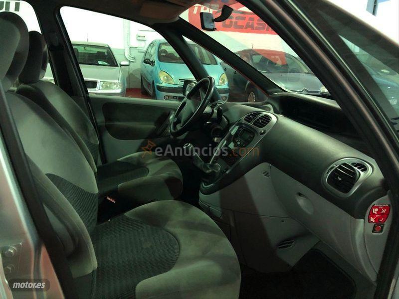 Citroen Xsara Picasso 1.6 HDi 92 Exclusive Plus de 2006 con 139.000 Km por 3.999 EUR. en Cordoba