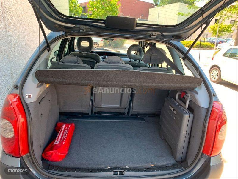 Citroen Xsara Picasso 2.0 HDI SX de 2005 con 180.000 Km por 2.280 EUR. en Madrid
