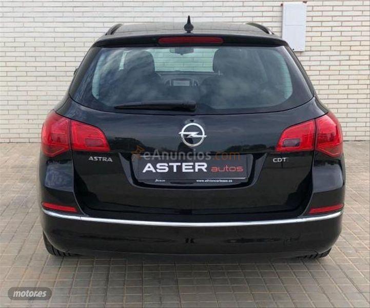 Opel Astra 1.6 CDTi SS 110 CV Selective ST de 2015 con 94.780 Km por 10.900 EUR. en Lleida