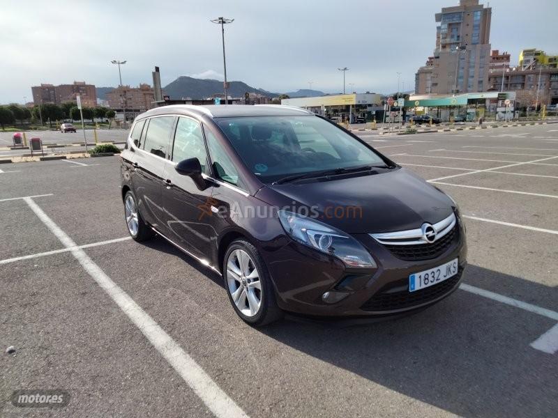 Opel Zafira Tourer Selective 1.4 de 2015 con 42.000 Km por 14.750 EUR. en Murcia